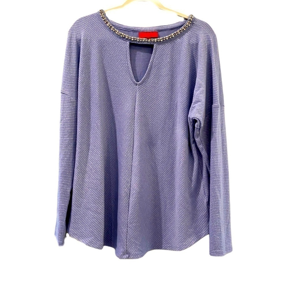 jennifer Lopez XL light blue long sleeve soft top